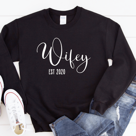 Hoodies & Sweatshirts